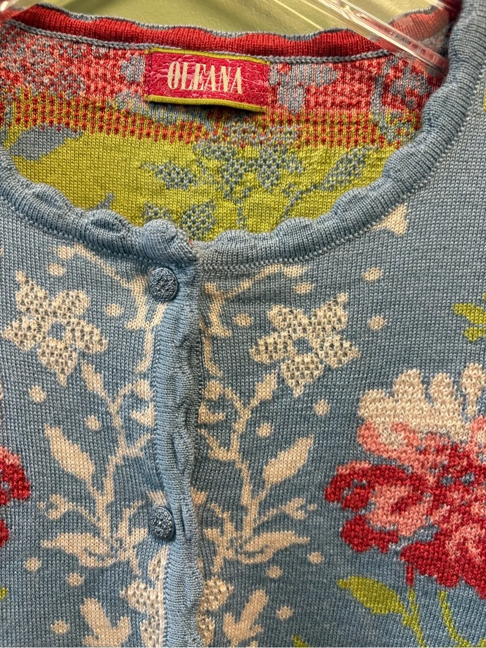 Oleana Silk Wool Sweater Beautiful Like New - Picture 1 of 8